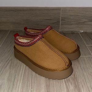 Platform slippers